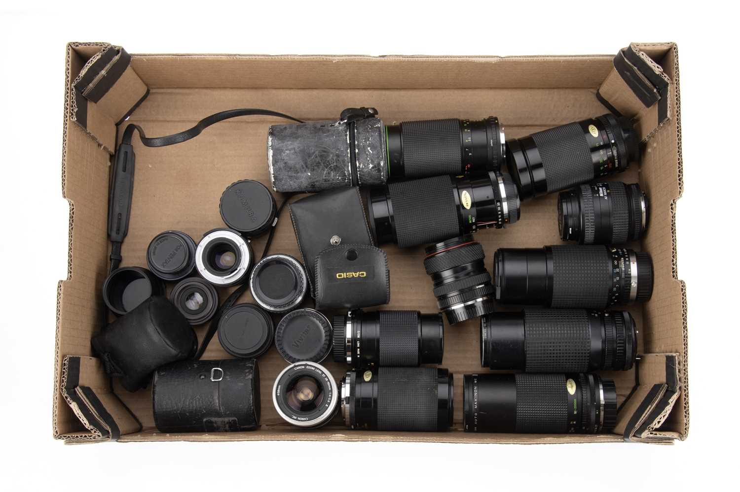 Lot 641 - A Selection of 35mm Zoom Camera Lenses