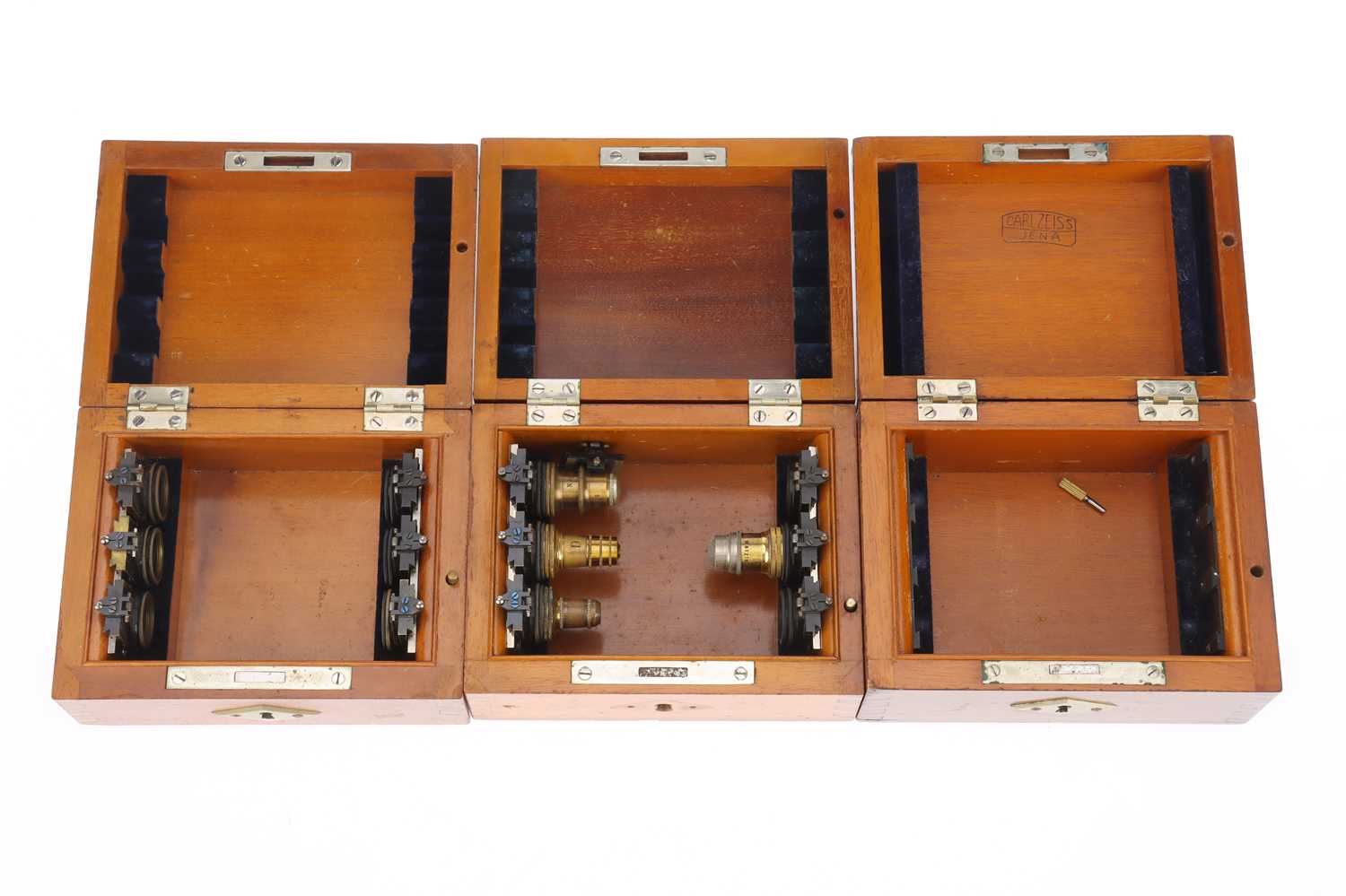 Lot 1110 - Zeiss Microscope Objective Boxes,