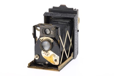 Lot 486 - A Newman & Guardia Model 7 Folding Plate Camera