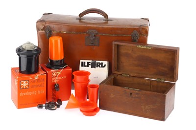 Lot 969 - A Suitcase Containing Darkroom Accessories