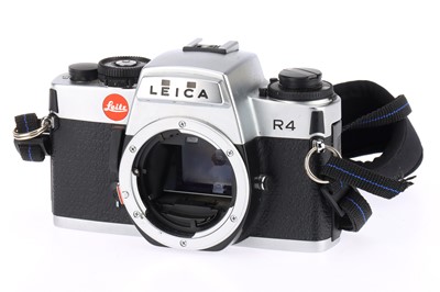 Lot 54 - A Leica R4 35mm SLR Camera Body