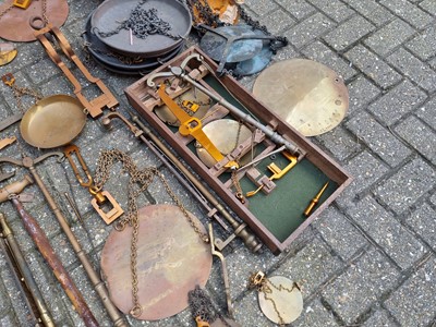 Lot 1150 - A Large Collection of Spare Beam Scale Parts