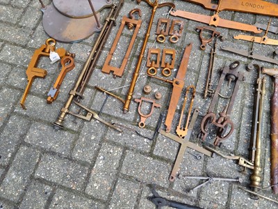 Lot 1150 - A Large Collection of Spare Beam Scale Parts