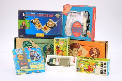 Lot 1293 - A Selection of Toy Walkie Talkie Sets