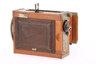 Lot 447 - A Contessa-Nettel Duckrullo Tropen Folding Strut Camera