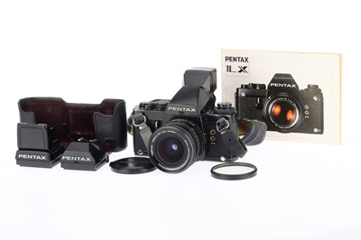 Lot 356 - A Pentax LX 35mm Film Camera