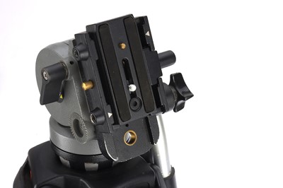 Lot 930 - A Miller DS-5 Fluid Tripod Head