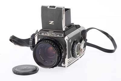 Lot 405 - A Zenza Bronica S2A Camera Outfit