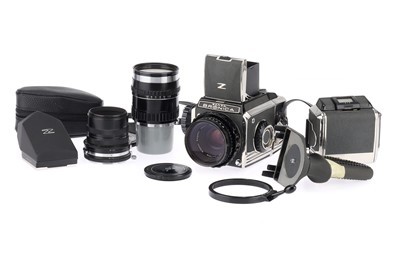 Lot 405 - A Zenza Bronica S2A Camera Outfit