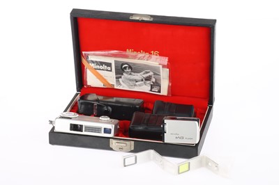 Lot 458 - A Minolta 16 MG Sub-Miniature Camera Outfit