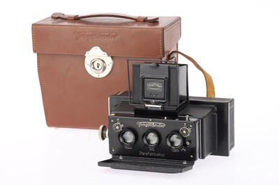 Lot 471 - A Voigtlander Stereflektoskop 6x13 Stereo Film Camera