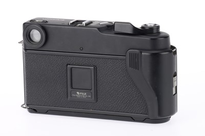 Lot 386 - A Fuji GSW6900 III Professional Medium Format Camera