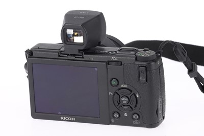 Lot 530 - A Ricoh GR Digital II Compact Camera