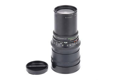 Lot 365 - A Carl Zeiss Sonnar T* f/5.6 250mm Medium Format Lens