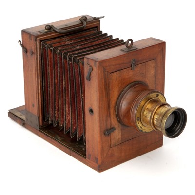 Lot 183 - An Unmarked  Wet Plate Mahogany Tailboard Camera