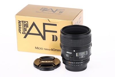 Lot 445 - A Nikon AF Micro-Nikkor f/2.8D 60mm Lens