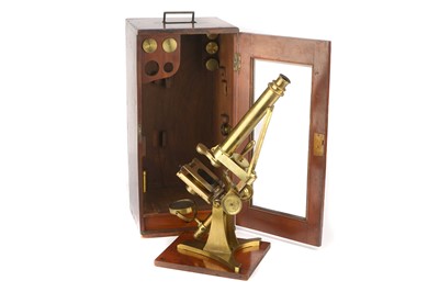 Lot 315 - An Early James Smith Microscope