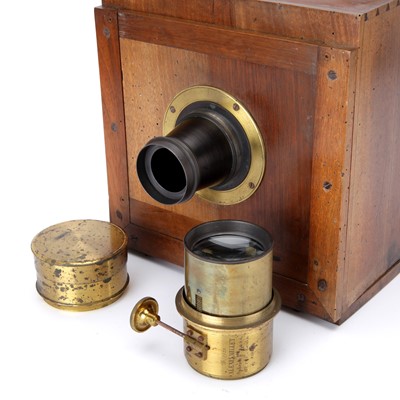 Lot 184 - A Large Unmarked French Sliding Box Wetplate Camera