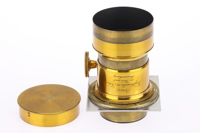 Lot 371 - A Voigtlander & Sohn Brass Barrel Lens