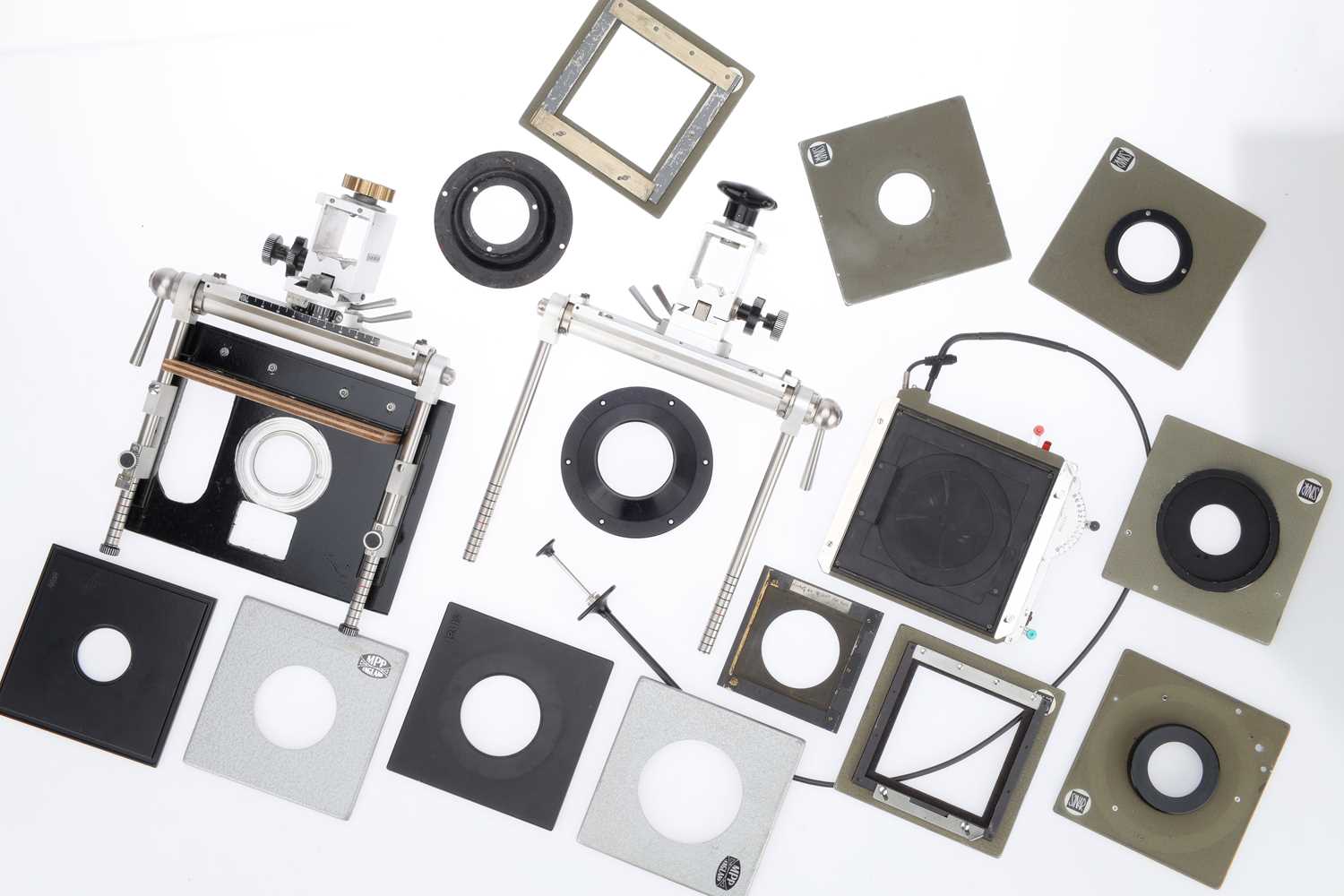 Camera Conpuent Lot 559 - A Quantity of Large Format Camera Components,