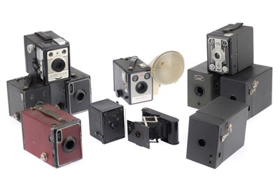 Lot 251 - A Selection of Box Cameras