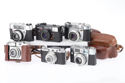 Lot 118 - A Selection of Various 35mm Viewfinder Cameras