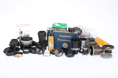 Lot 628 - A Selection of Lenses and Photographica