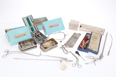 Lot 722 - Collection of Medical & Surgical Instruments