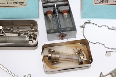 Lot 722 - Collection of Medical & Surgical Instruments