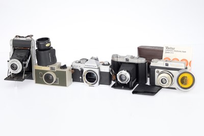 Lot 219 - A Mixed Selection of Cameras