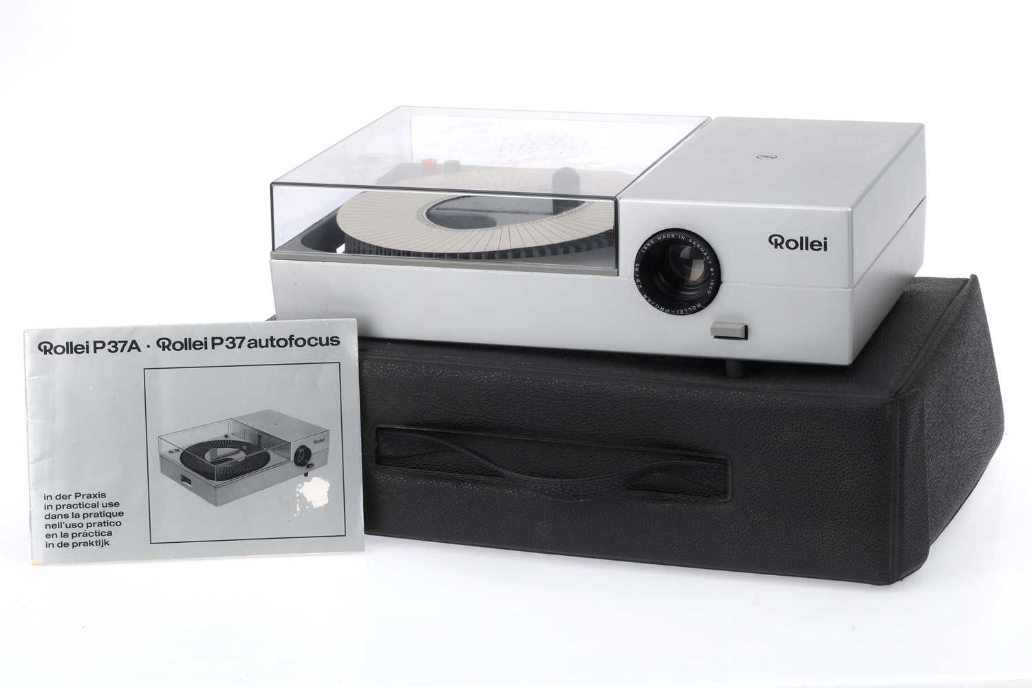 Lot 626 - A Rollei P37A Autofocus Carousel Slide Projector