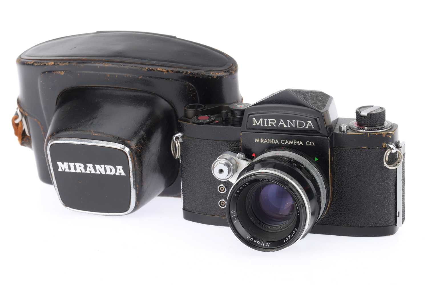 Lot 127 - A Miranda DR 35mm SLR Camera,