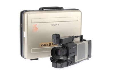 Lot 494 - A Sony CCD-V100E Video 8 Pro Motion Picture Camera