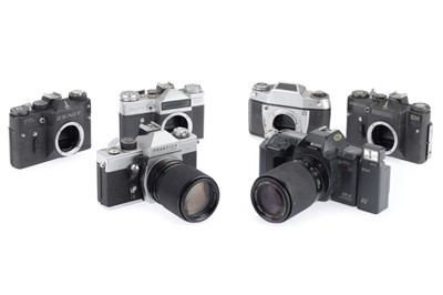 Lot 71 - A Selection of Five 35mm SLR Cameras and Bodies