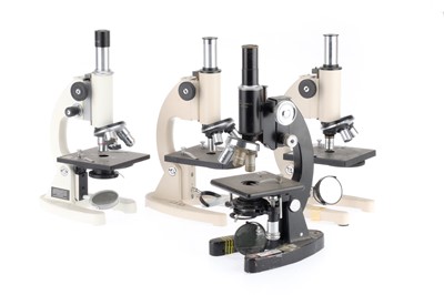 Lot 732 - A Collection of 4 Microscopes