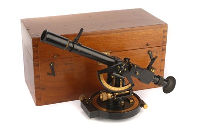 Lot 391 - A First World War Artillary Director