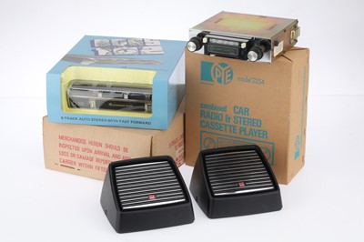 Lot 823 - A Selection of Car Stereo Devices & Radios