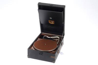 Lot 828 - A HMV Portable Gramophone