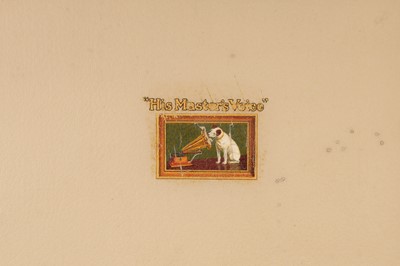 Lot 829 - A HMV Model 2011 Radiogram