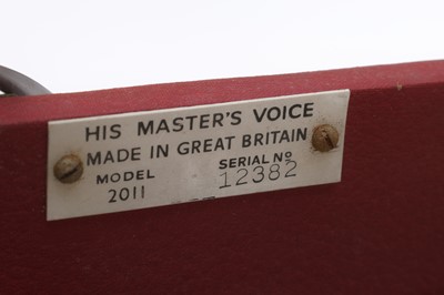 Lot 829 - A HMV Model 2011 Radiogram
