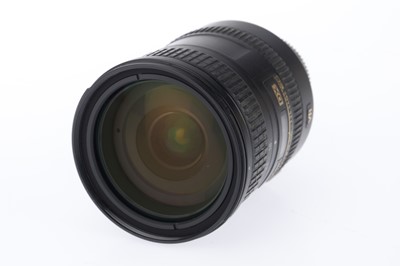Lot 261 - A Nikon  f/3.5-5.6 18-200 mm GII VR ED Zoom Lens