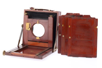 Lot 178 - A  Mahogany and Brass Half Plate Camera