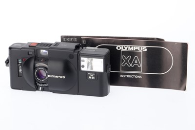 Lot 116 - An Olympus XA Rangefinder Camera