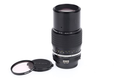 Lot 266 - A Nikon Ai Nikkor f/4 200mm Lens