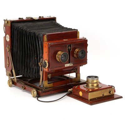 Lot 193 - A Thornton-Pickard 'Ruby' Stereo Half Plate Field Camera