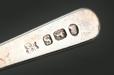 Lot 158 - A Group of Silver and Silver Plated Toilet Items