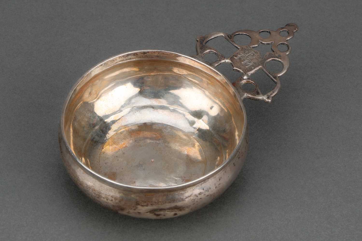 Lot 165 - An 18th Century Silver Bleeding