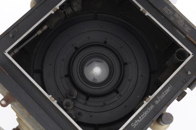 Lot 257 - A Zeiss Jena f/6.3 20cm Topogon WW2 Aerial Lens