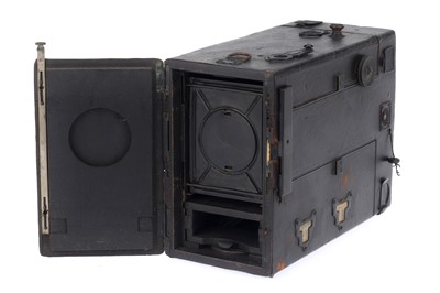 Lot 176 - A Beck Telephoto Cornex Falling Plate Camera