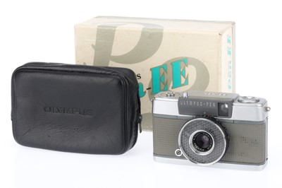 Lot 128 - An Olympus Pen EE 35mm Half Frame Camera